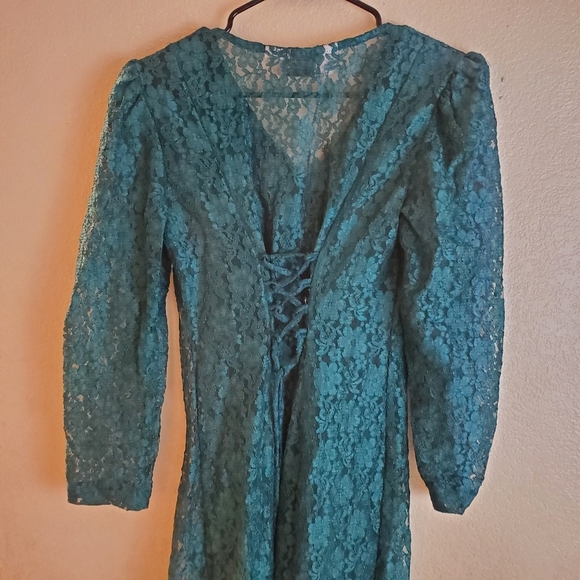 Vintage 70s Green Lace Button Sheer Boho Dress - Picture 4 of 6
